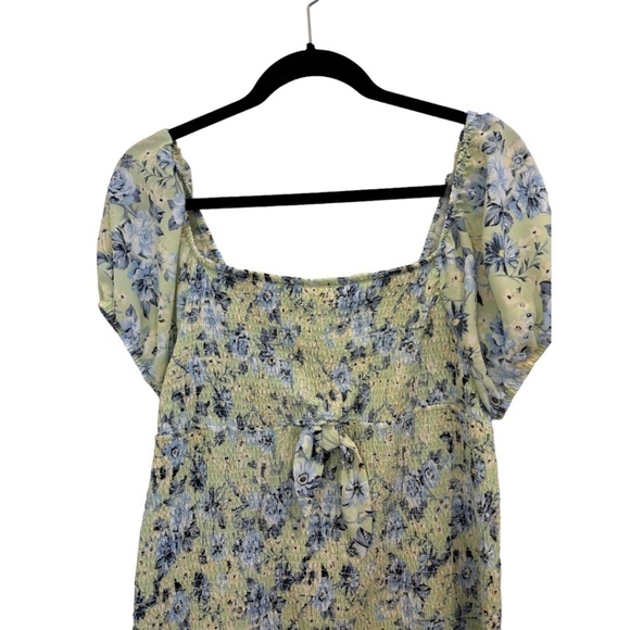 Madden NYC Blue Green Floral Short Sleeve Smocked Mini Dress Juniors Size XXXL - Picture 3 of 4